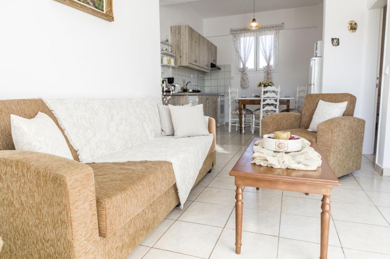 Chryso Apartment Kamilari Luaran gambar